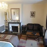 La Noyeraie Farm stay *