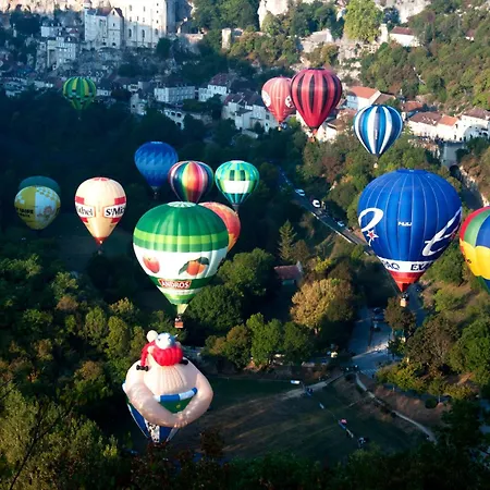 Κατάλυμα σε φάρμα La Noyeraie Rocamadour